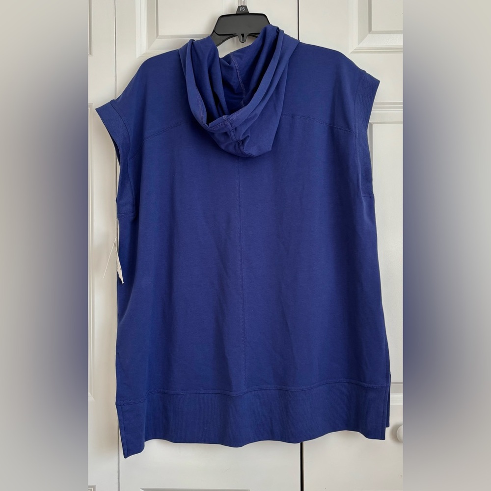 Blue Sleeveless Hoodie - Picture 3 of 7